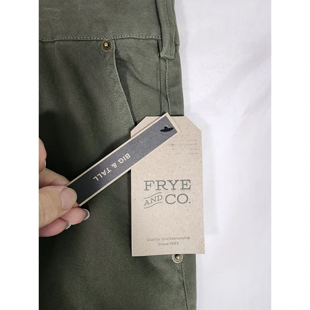 Frye & Co NWT 46x32 Cargo Pants Olive Green Stretch Utility Workwear Gorpcore - Picture 2 of 6